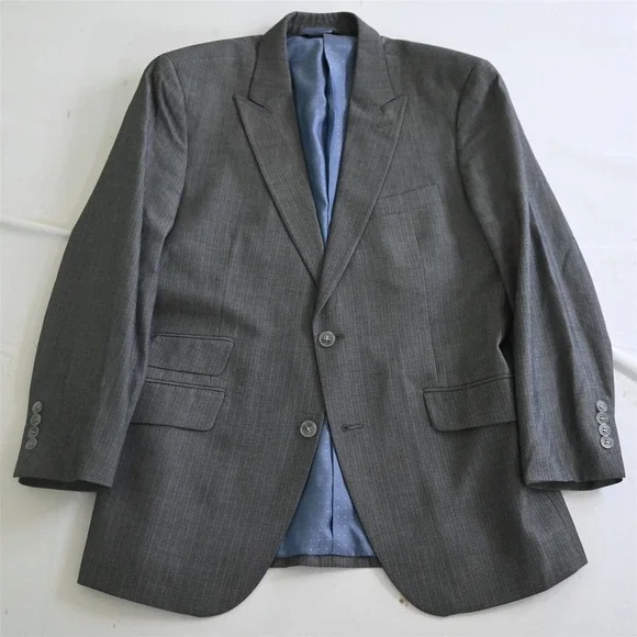 Beverly Hills Polo Club 42S 32x28 Gray Striped Mens Jacket Pants Suit
